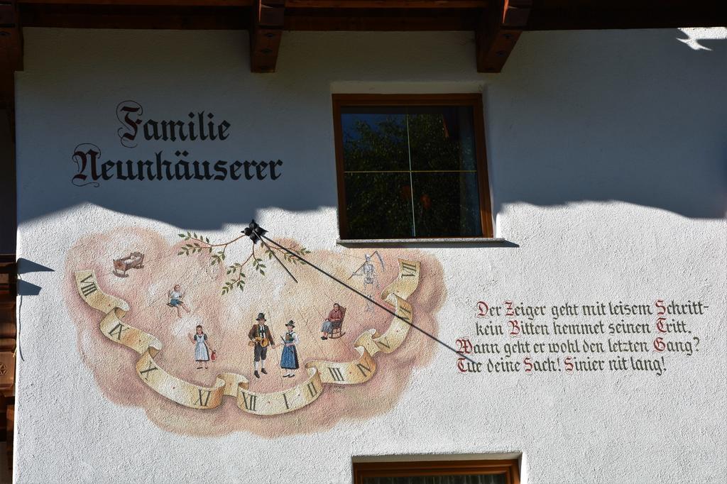 Familie Neunhaeuserer นอยชติฟ อิม ชตูไปทัล ภายนอก รูปภาพ
